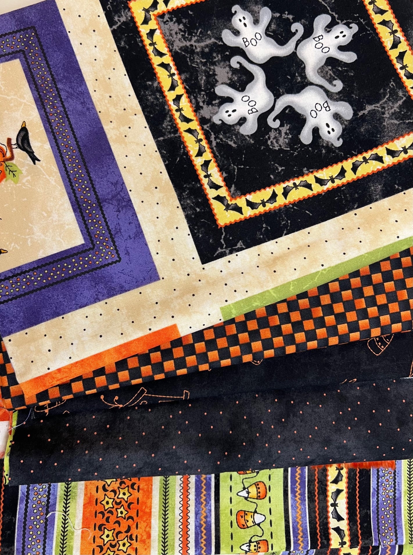 Sweet Treats Halloween Quilt Kit